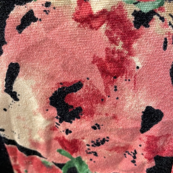 Talbot Sheath Dress size 2 Petites. Black floral V-neck sleeveless stretch dress - Picture 9 of 9